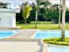 Luxury Apartment With Pool And Golf View
