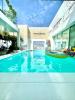 White Penthouse-Rooftop Pool Private -Central City