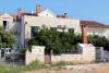 Apartments and rooms with parking space Supetar, Brac - 5658