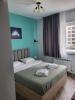 Brand new luxury apartment meters from the subway