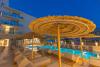 Cabana Blu Hotel & Suites