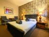 Brookside Hotel & Restaurant