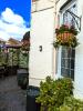 Brookside Hotel & Restaurant