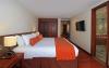Hotel Windsor House Inn By GEH Suites