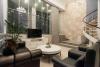 Hotel Pharos