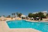 Leonidas Hotel & Studios