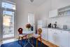 Bright Apartment Central