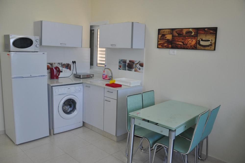 Short Term Apartment Tel Aviv Bat Yam 413 Prices Photos Reviews Short Term Apartment Tel Aviv Bat Yam 413 Hotel And Room Photos