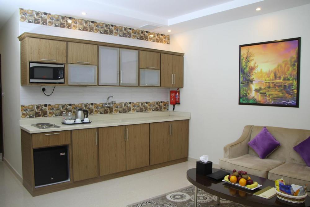 Room image 3