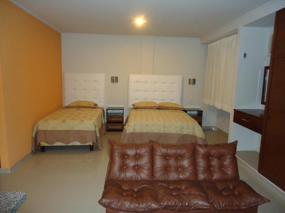 Room image 4