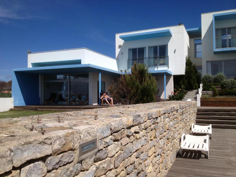 Bounty Station Invite Casa Azul - Praia Grande Prices, photos, reviews, address. Portugal Bounty Station Invite Casa Azul - Praia Grande Prices, photos, reviews, address. Portugal