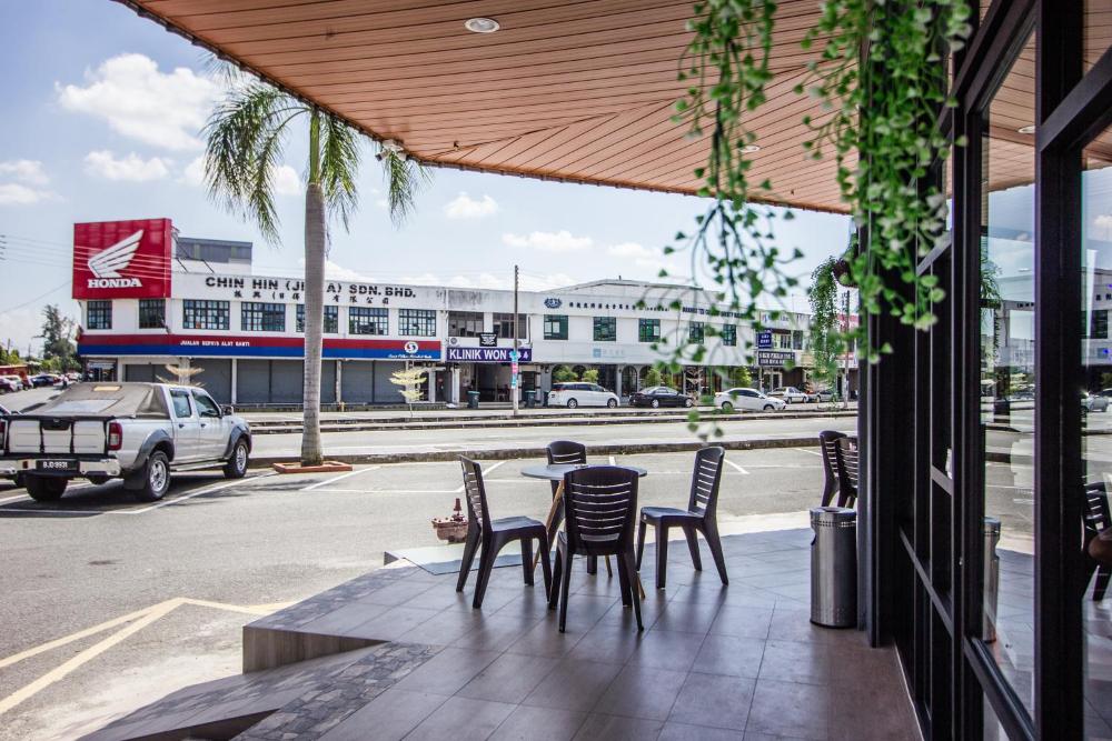 Big Orange Hotel Jitra Prices Photos Reviews Address Malaysia
