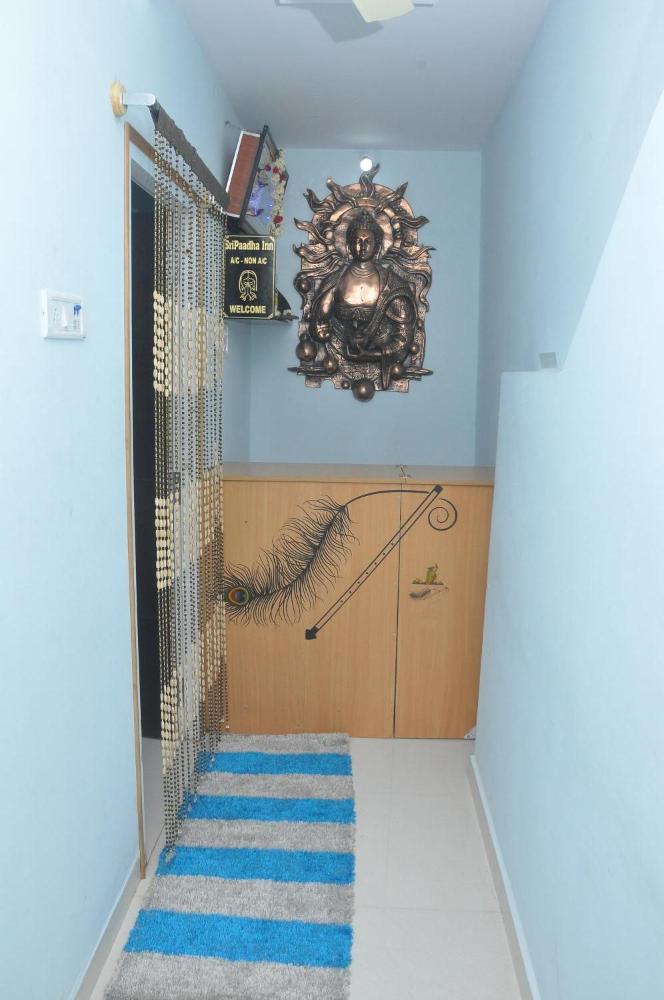 SriPaadha Inn Kanipakam
