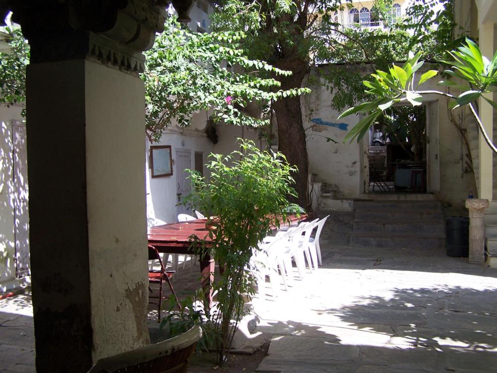 Lal Ghat Guest House