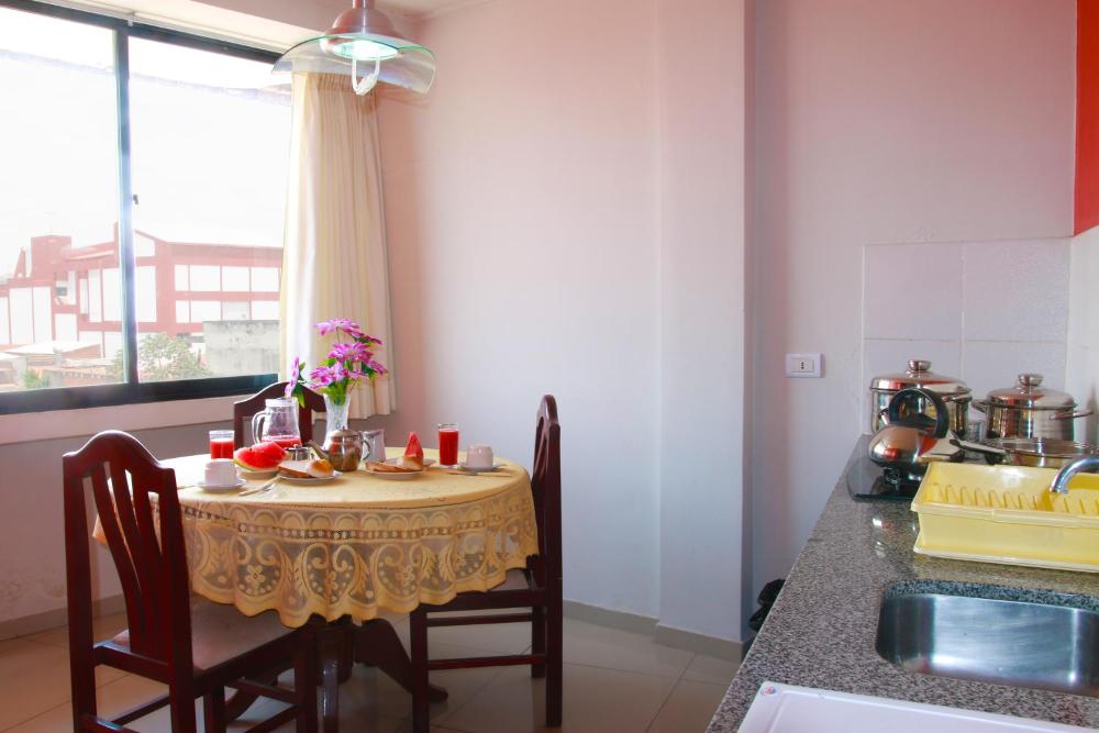 Room image 4