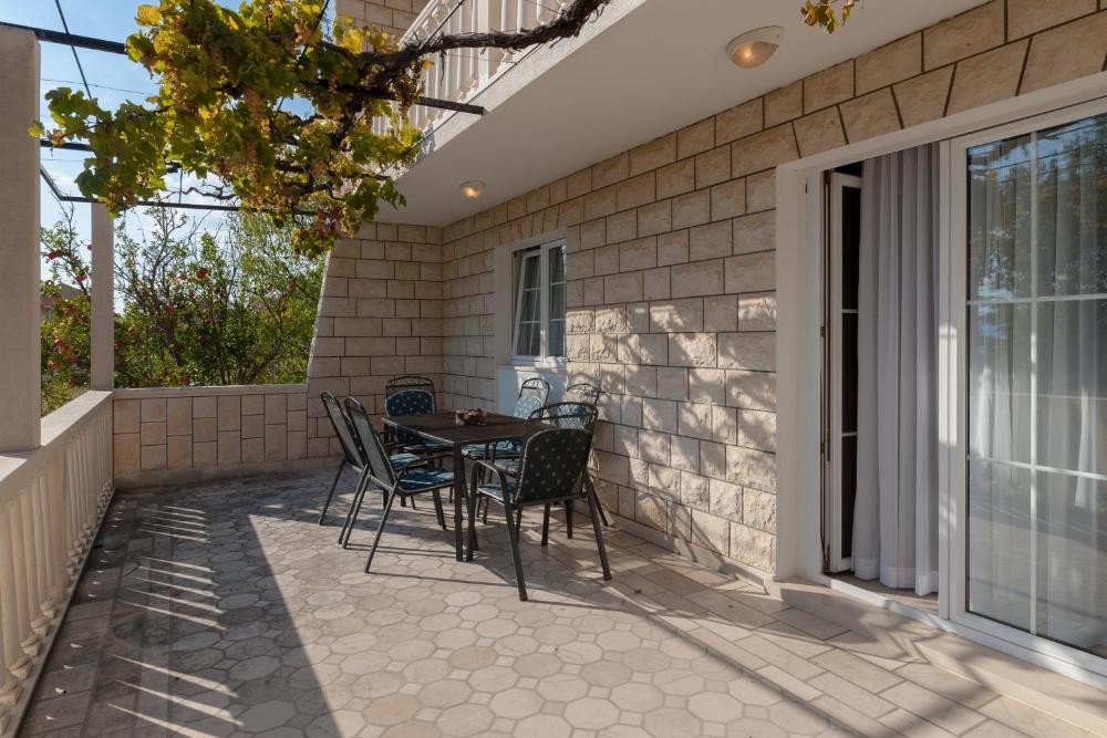 villa livia apartments