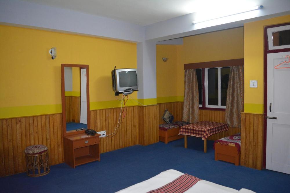 Hotel Dikiling Pelling Prices Photos Reviews Address India - 