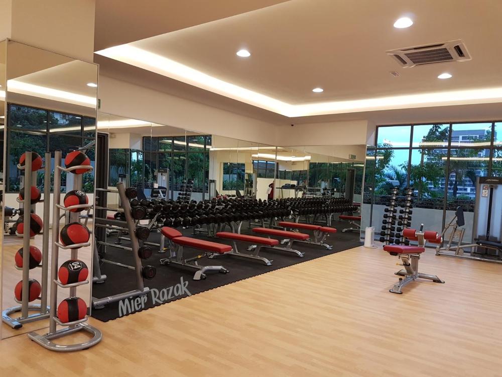1 Month Deposit Middle Room For Rent At Seasons Garden Residence Fully Furnished Sri Rampai Lrt Setapak Sri Rampai Setiawangsa Wangsa Maju Roomz Asia