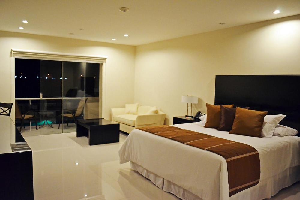 Room image 2