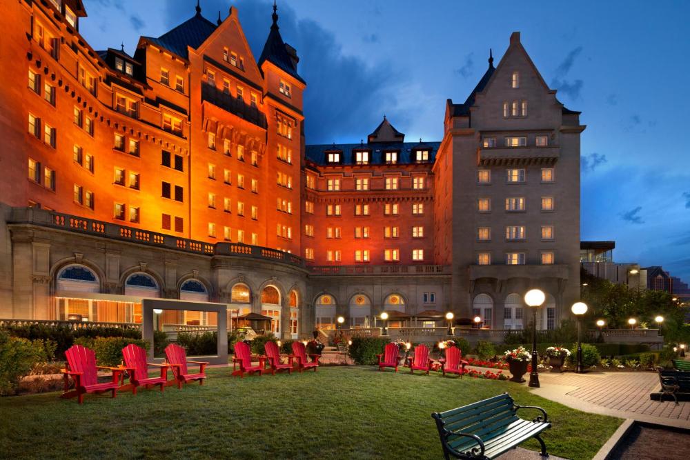 Fairmont Hotels pool lounge