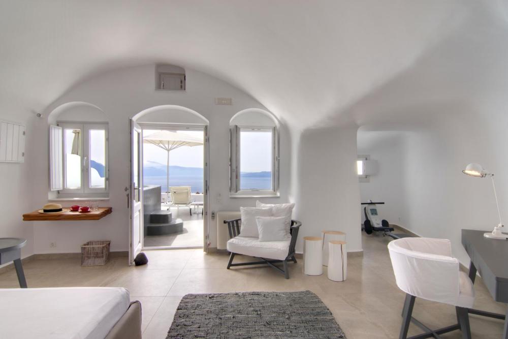 Photo - Santorini Secret Suites & Spa, Small Luxury Hotels of the World