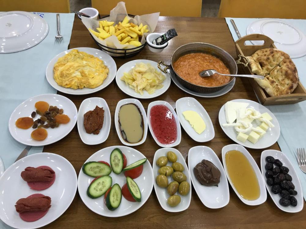 Yildizbutikotel Ordu Fatsa Unye Dagmanzarasi Denizmanzarasi Bolaman Pide Aksamyemegi Kahvalti Etkinlik Tatil Table Settings Dht