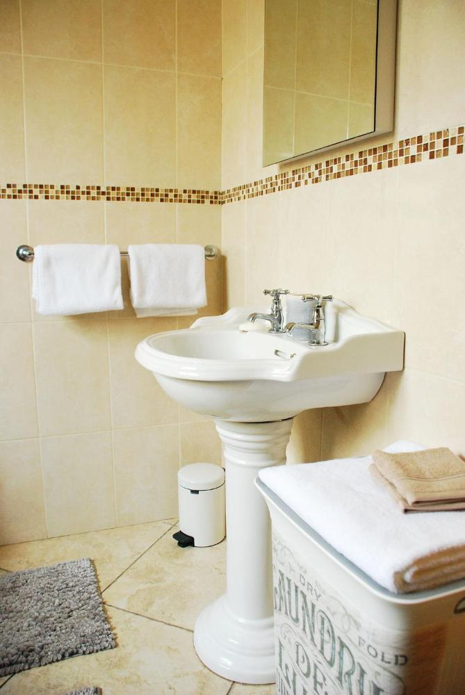 Glenshee Cottage Prices Photos Reviews Address Ireland