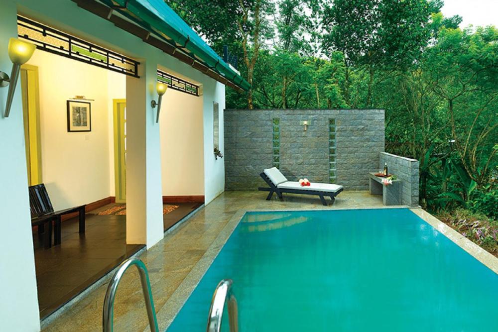THEKKADY - PRIVATE POOL VILLA RESORT