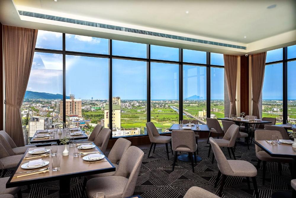 야마가타 가쿠 호텔 앤 스파 (Yamagata Kaku Hotel & Spa)