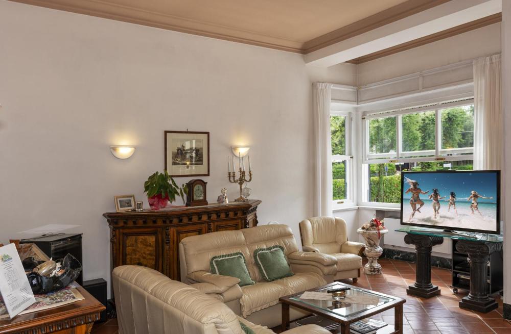 hotel villa edera