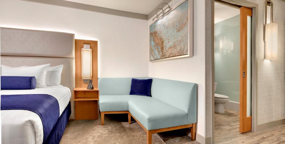 Room Image 4