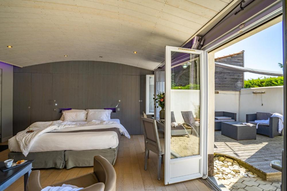 elegance suites hotel