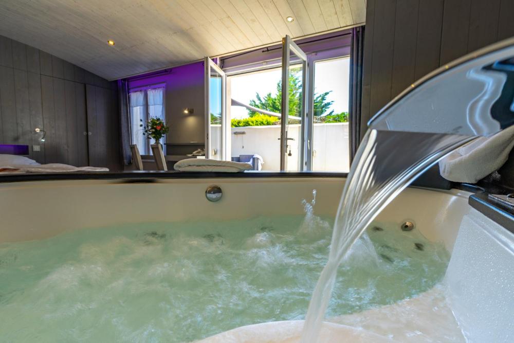 elegance suites hotel