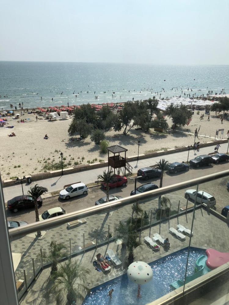 Apartament De Lux Alezzi Beach Mamaia Nord Prices Photos Reviews Address Romania
