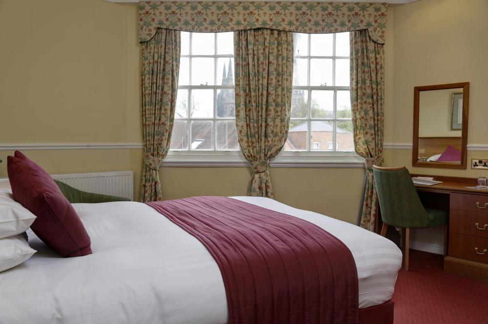 Photo - Best Western Lichfield City Centre The George Hotel