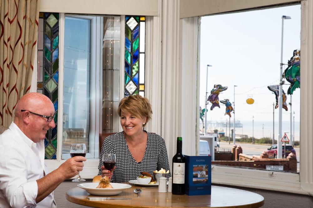 cliffs hotel blackpool