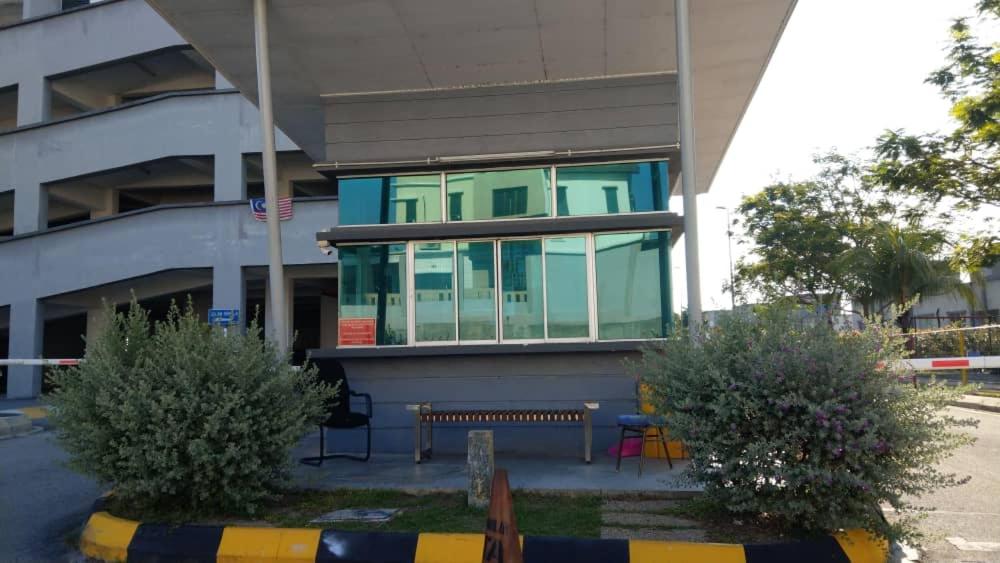 Affordable Stay Rue S Villa Tropika Apartment Ukm Bangi Prices Photos Reviews Address Malaysia