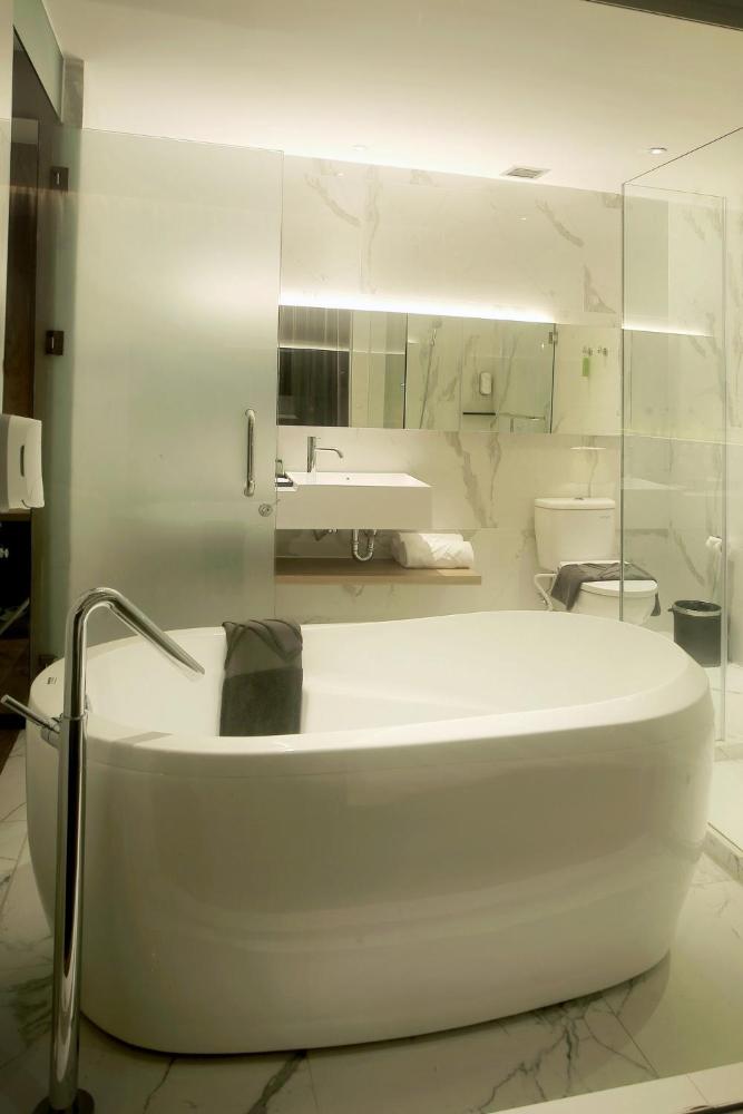 Hotel Yang Ada Bathtub Di Jakarta / Hotel Gm Salah Satu Hotel Terbaik