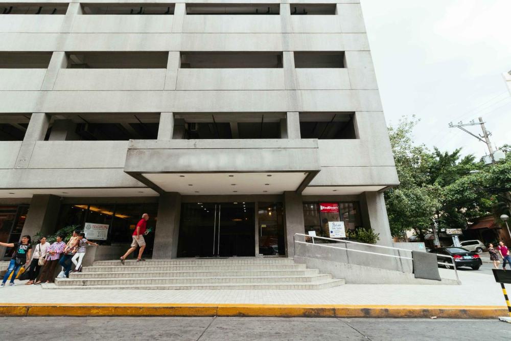 Foto - RedDoorz at Bel Air Soho Suites Makati City