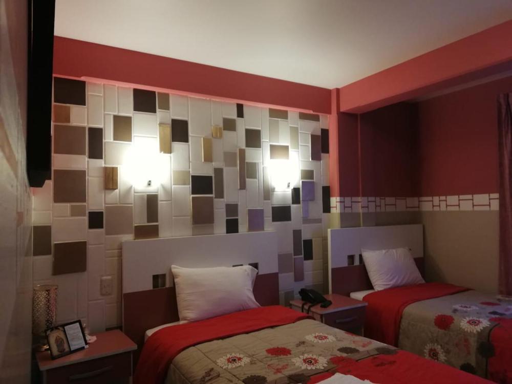 Room image 3