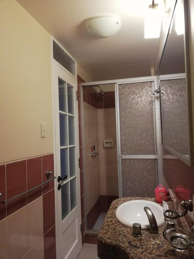 Room image 2