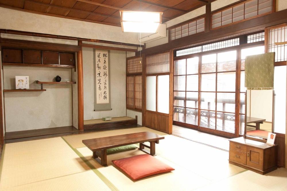 Osaka Guesthouse Green House Old Private House Near Osaka Castle Gu Prices Photos Reviews Address Japan Osaka Guesthouse Green House Old Private House Near Osaka Castle Gu Prices Photos Reviews Address Japan
