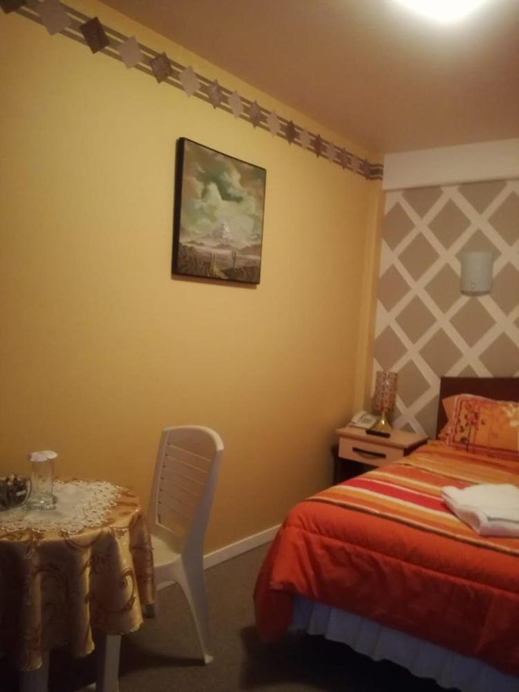 Room image 3