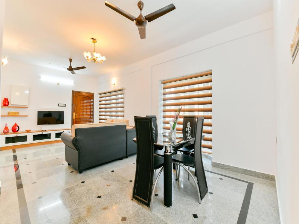 Contemporary 2bhk Stay In Kaloor Kochi Prices Photos Reviews - 