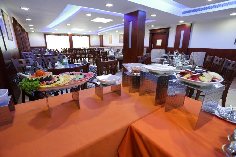 Hotel white city