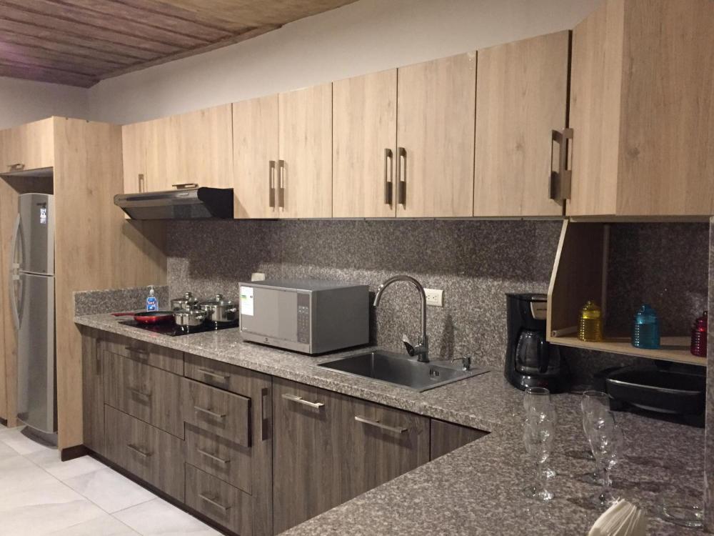 Mi Casa Es Tu Casa Dennis My House Is Your House Dennis Prices Photos Reviews Address Ecuador