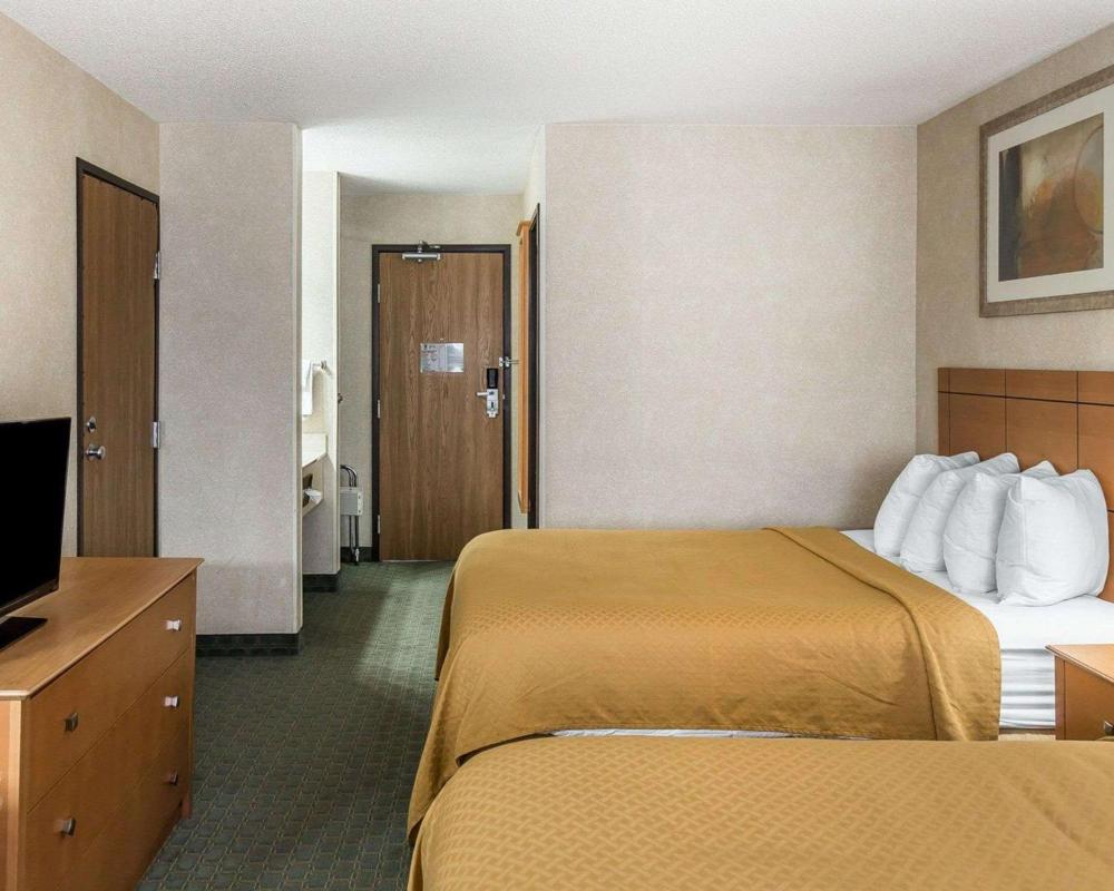 Photo - Quality Inn at Collins Road - Cedar Rapids