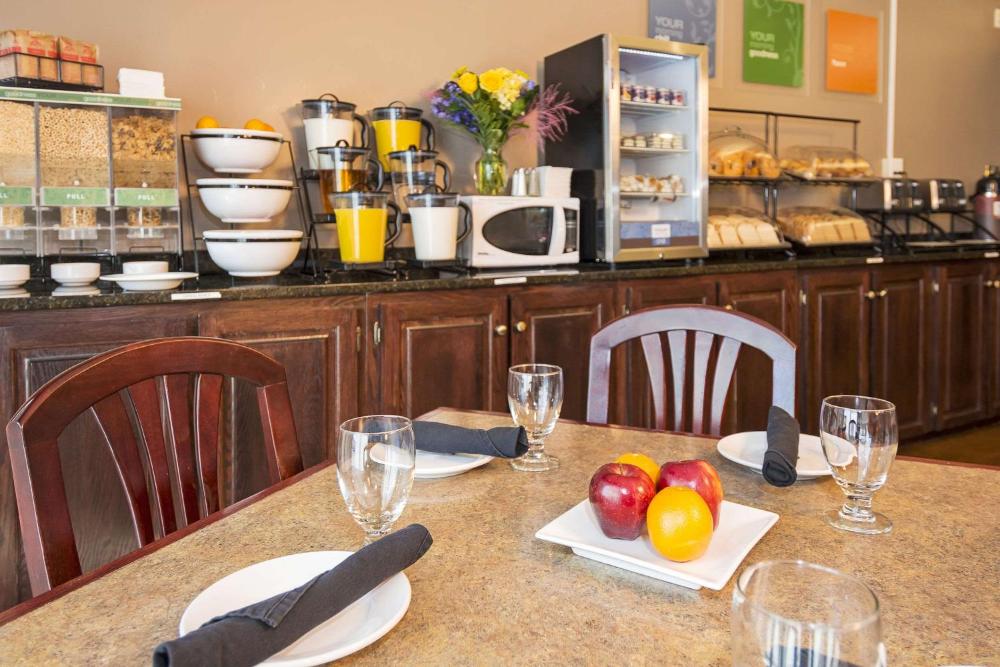 Photo - Comfort Hotel Airport