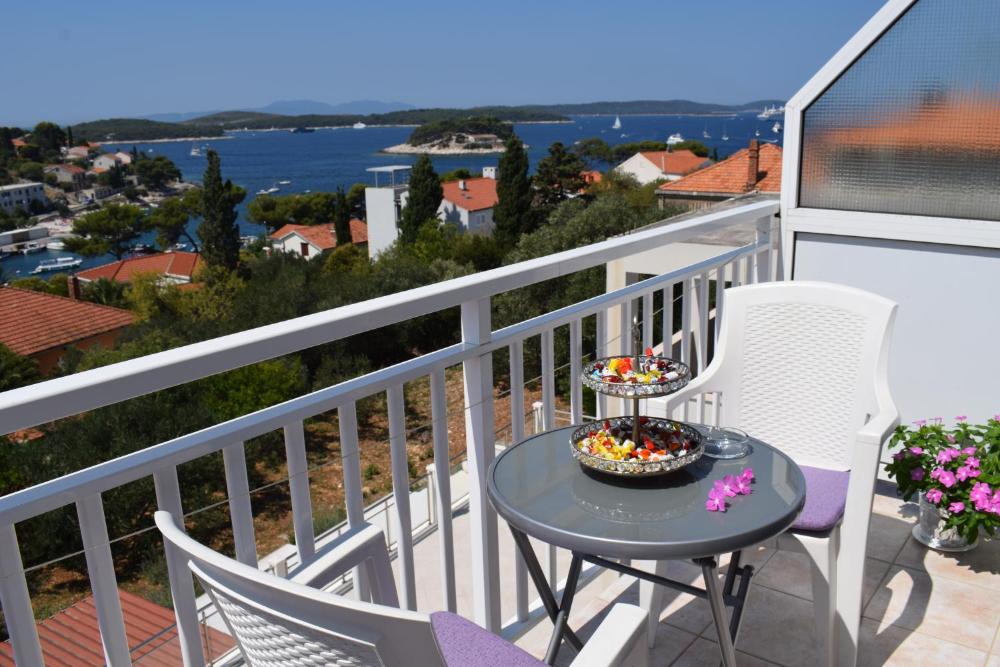 hostel villa zorana adults only