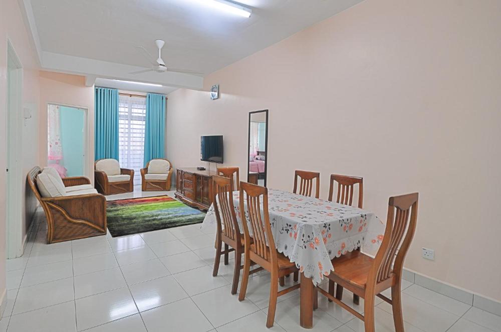 Ar Raihan Homestay Wakaf Che Yeh Prices Photos Reviews